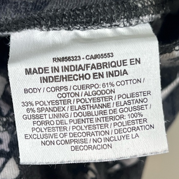 Nike Capri Leggings - Picture 4 of 4